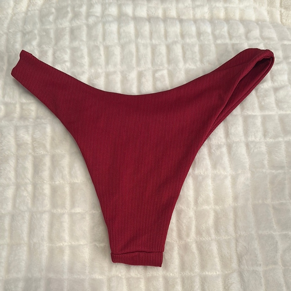 Red Bikini Set - Picture 3 of 3